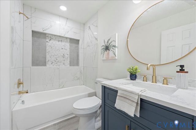 913 Diamond St, Petersburg, VA 23803