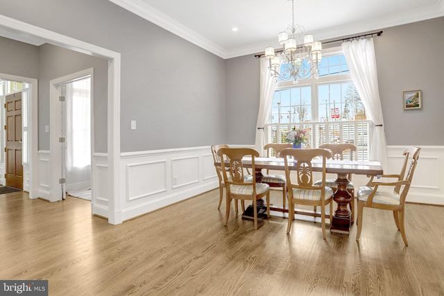 2939 N SYCAMORE ST, Arlington, VA 22207