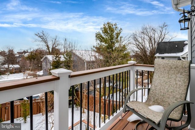 2939 N SYCAMORE ST, Arlington, VA 22207