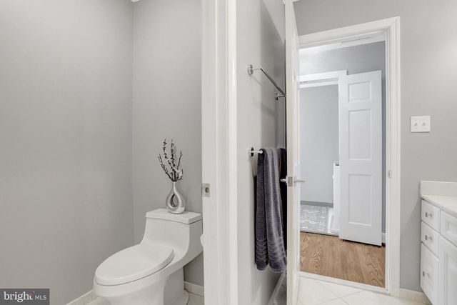 2939 N SYCAMORE ST, Arlington, VA 22207