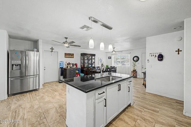 1048 W HEATHER Drive, Mesa, AZ 85201