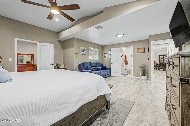 1048 W HEATHER Drive, Mesa, AZ 85201