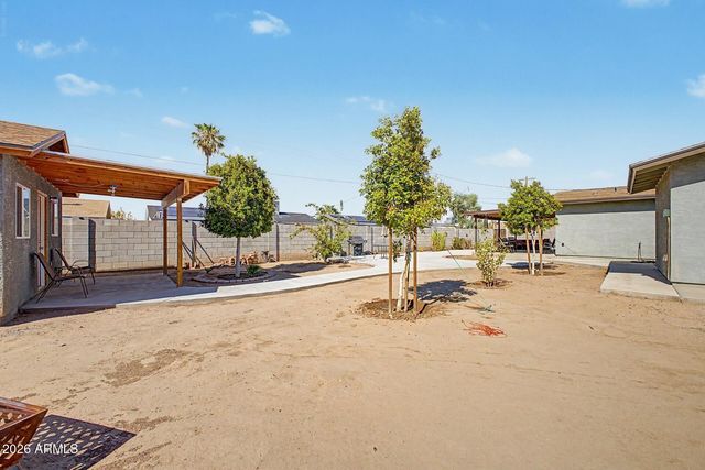 1048 W HEATHER Drive, Mesa, AZ 85201