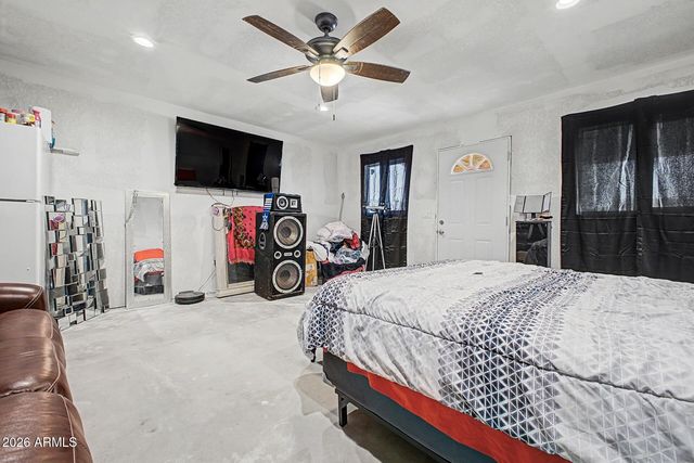 1048 W HEATHER Drive, Mesa, AZ 85201