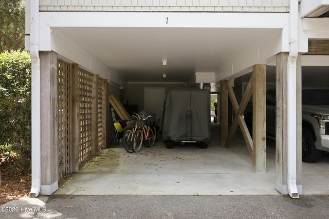 610 W Brown Street Apt E, Southport, NC 28461