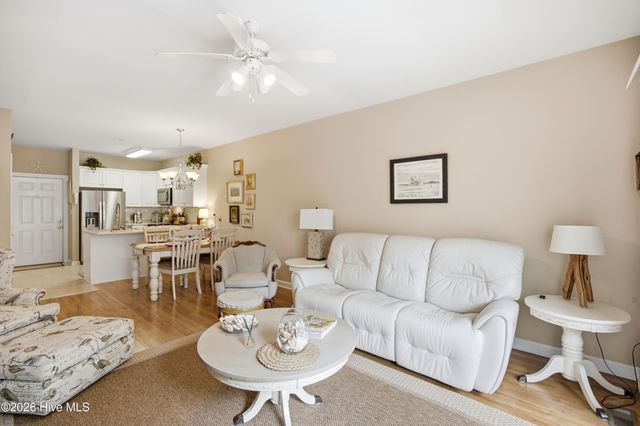 610 W Brown Street Apt E, Southport, NC 28461