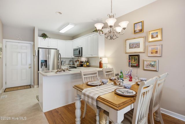 610 W Brown Street Apt E, Southport, NC 28461