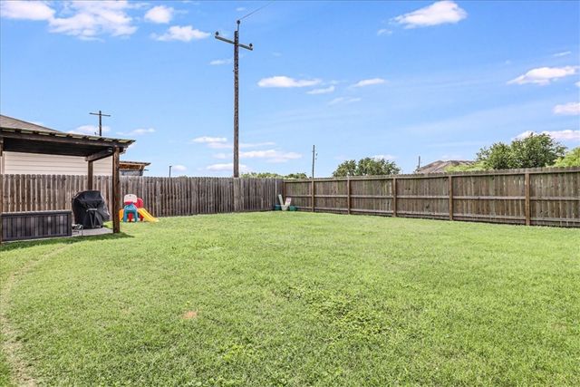 7617 Diamond Dr, Corpus Christi, TX 78414
