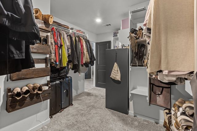 9214 Red Cliff Ave, Odessa, TX 79765