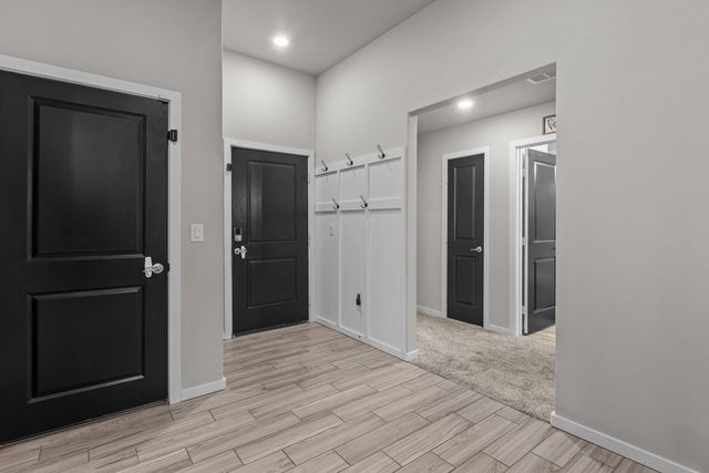 9214 Red Cliff Ave, Odessa, TX 79765