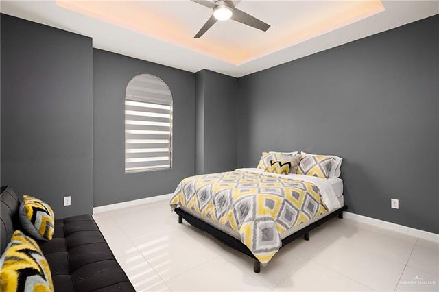 1014 Hill Country Road, Edinburg, TX 78539