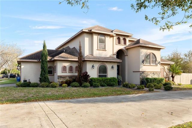 1014 Hill Country Road, Edinburg, TX 78539