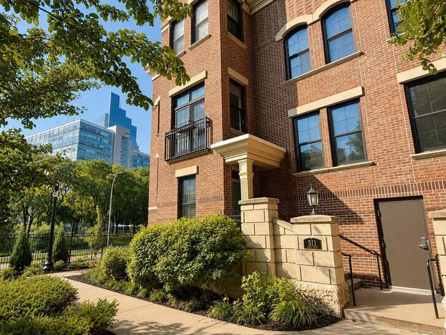 511 S 10th Street, Minneapolis, MN 55404