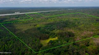 Spring Road, Flora, MS 39071
