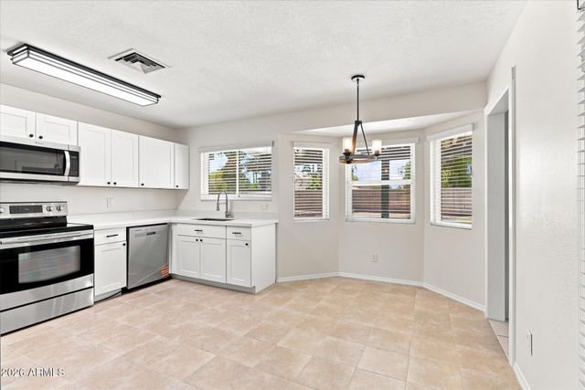 1324 N JENTILLY Court, Chandler, AZ 85226