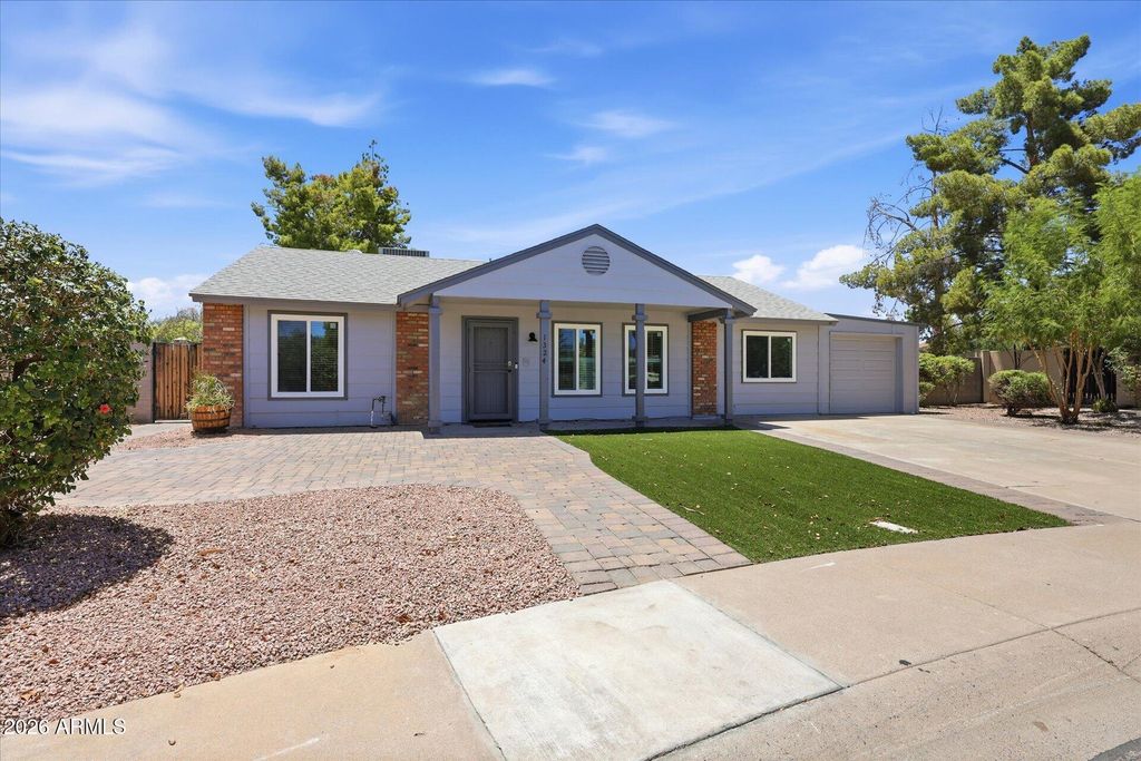 1324 N JENTILLY Court, Chandler, AZ 85226 — photo 2