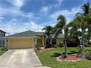 11406 Argentine CT, Bokeelia, FL 33922