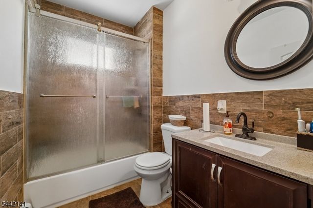 114 Melrose Ave, Irvington Twp., NJ 07111