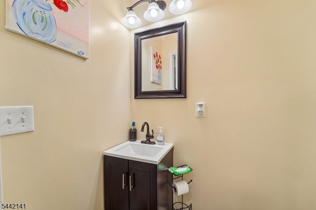 114 Melrose Ave, Irvington Twp., NJ 07111