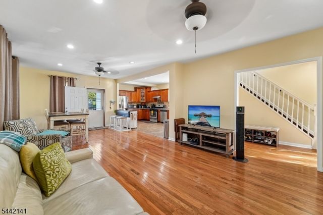 114 Melrose Ave, Irvington Twp., NJ 07111