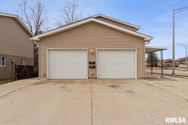 2020 W GLEN Avenue, Peoria, IL 61614