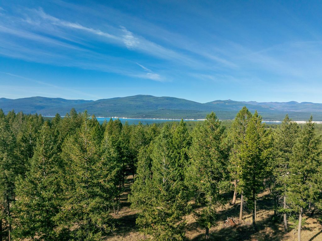 Image 6 of property listing at Lot 18 Lake Heights, Eureka, MT 59917