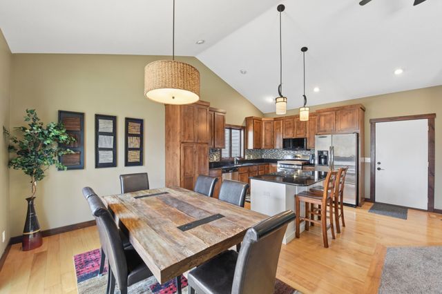 1771 Kimberly Circle, River Falls, WI 54022