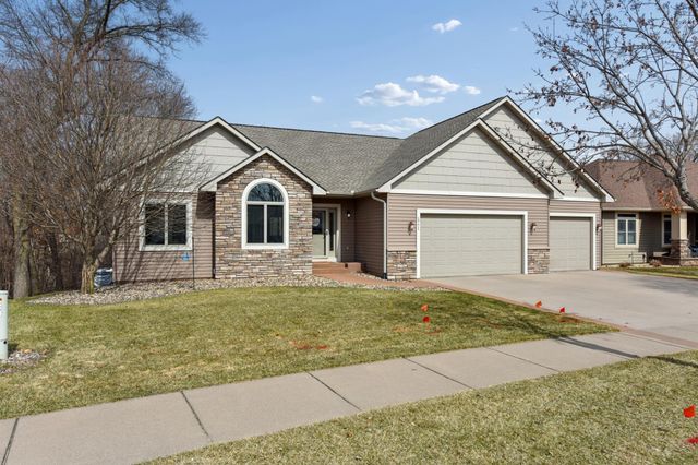 1771 Kimberly Circle, River Falls, WI 54022