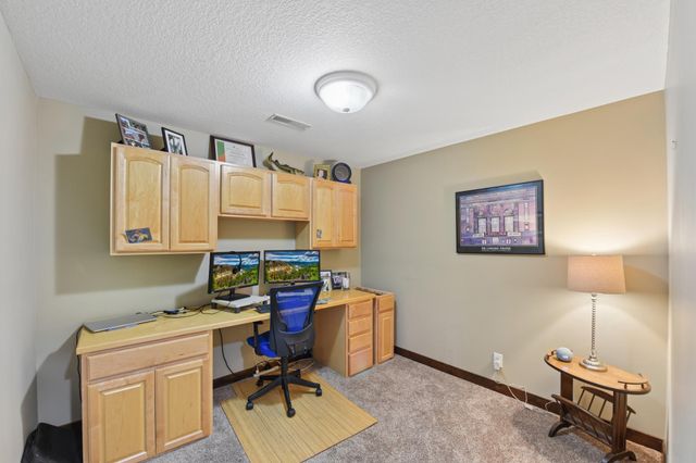 1771 Kimberly Circle, River Falls, WI 54022