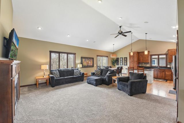 1771 Kimberly Circle, River Falls, WI 54022