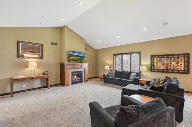 1771 Kimberly Circle, River Falls, WI 54022