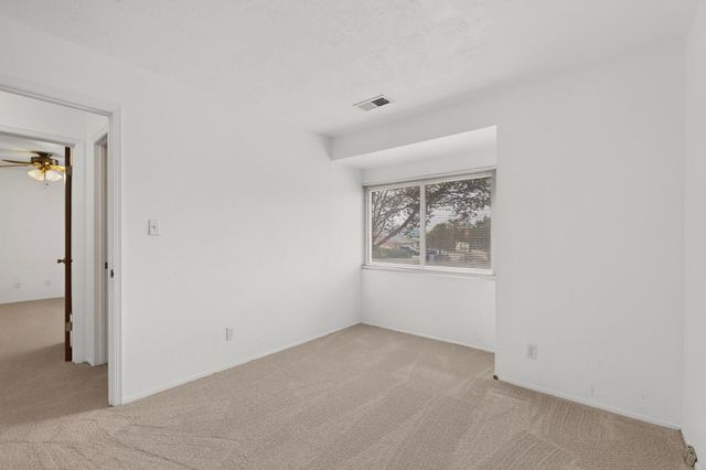 611 Chuckwagon Road SE, Rio Rancho, NM 87124