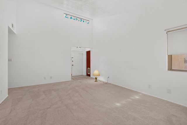611 Chuckwagon Road SE, Rio Rancho, NM 87124