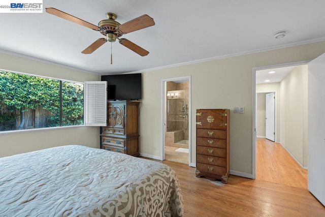 1112 San Antonio Ave, Alameda, CA 94501