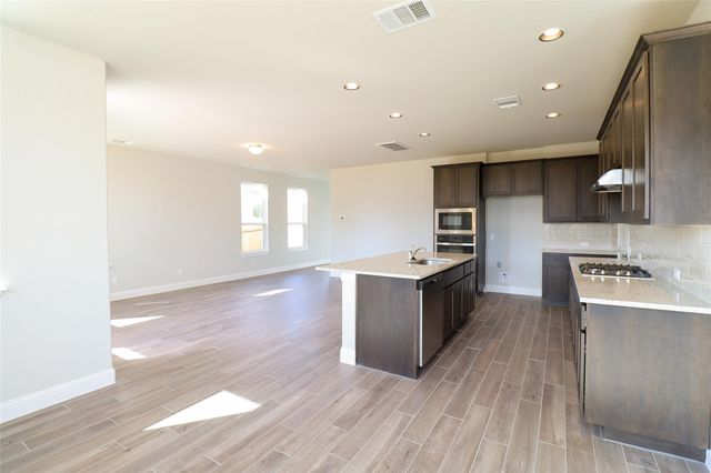 105 Bent Trail LN, Georgetown, TX 78628