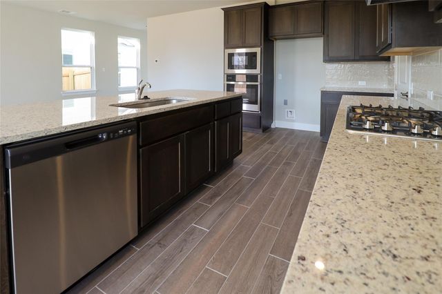 105 Bent Trail LN, Georgetown, TX 78628