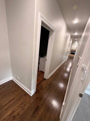 3862 S Lake Park Avenue 1s, Chicago, IL 60653