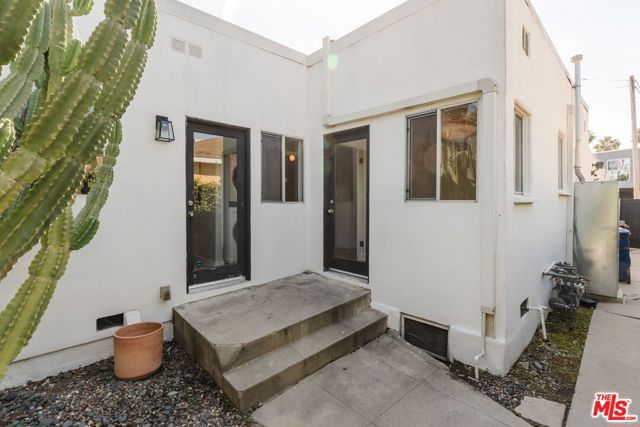 6109 Melvil Street, Culver City, CA 90232