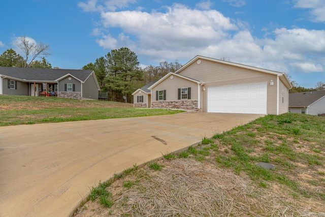 2516 Rebecca Drive, Pocahontas, AR 72455