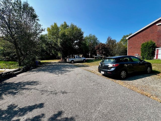 572 Main Street B, Watertown, MA 02472