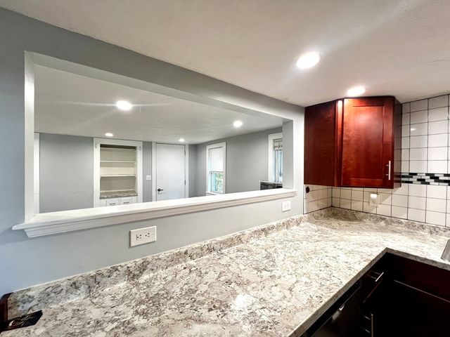 572 Main Street B, Watertown, MA 02472
