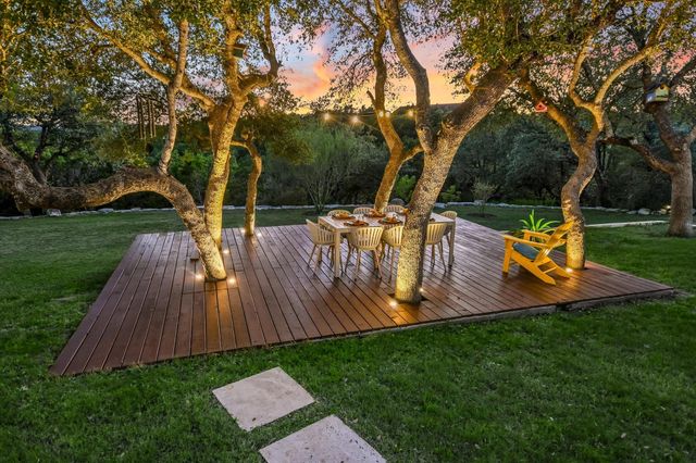 601 Crystal Creek DR, Austin, TX 78746