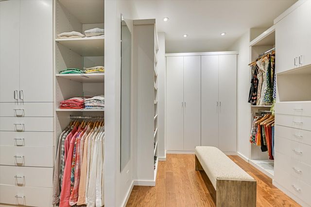 601 Crystal Creek DR, Austin, TX 78746