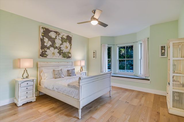 601 Crystal Creek DR, Austin, TX 78746