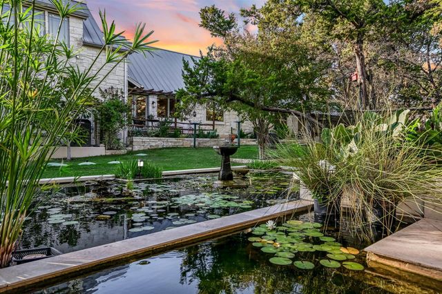 601 Crystal Creek DR, Austin, TX 78746