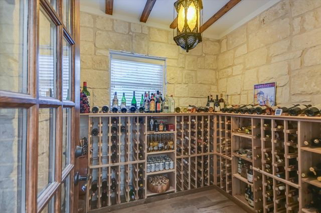 601 Crystal Creek DR, Austin, TX 78746