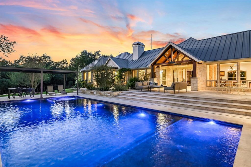 601 Crystal Creek DR, Austin, TX 78746