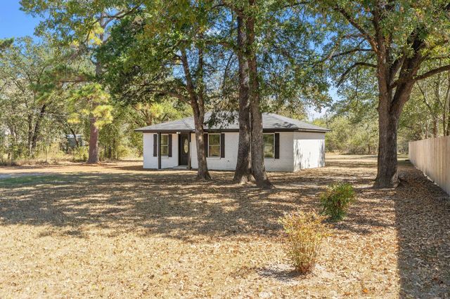 13 Merlin Spur, Huntsville, TX 77320