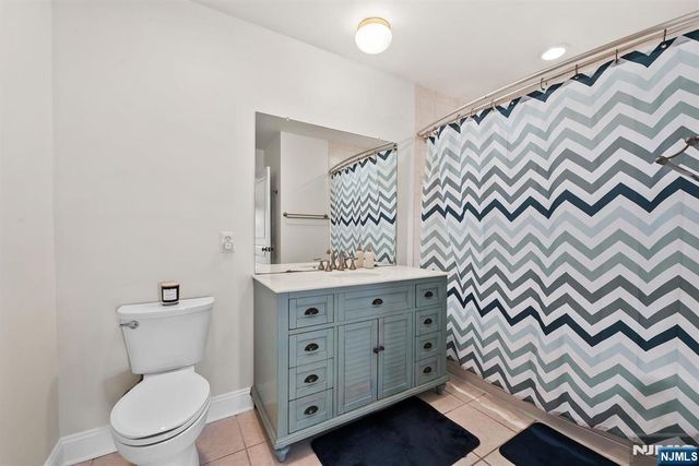 87 Jackson Street 2C, Hoboken, NJ 07030