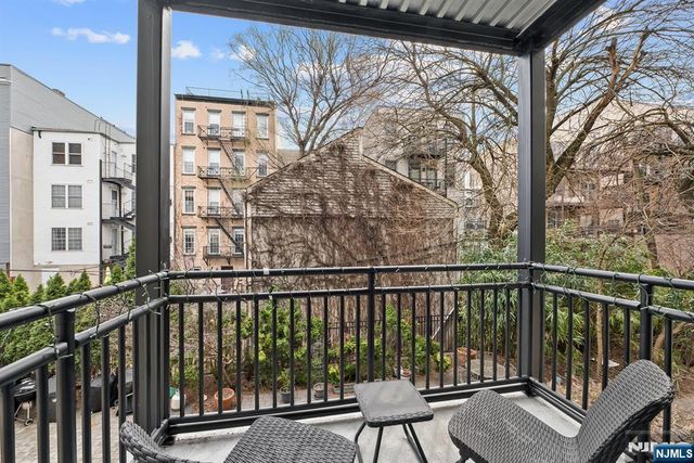 87 Jackson Street 2C, Hoboken, NJ 07030